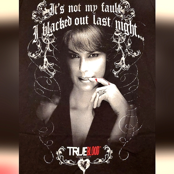 True Blood Maryann Women's Black Short Sleeved T-shirt NWT Size 2 - Picture 2 of 6